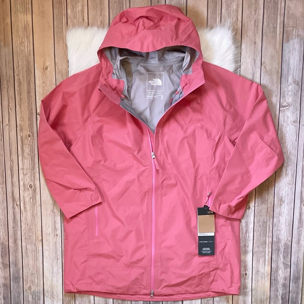 The North Face Women’s Plus Dryzzle FUTURELIGHT Parka